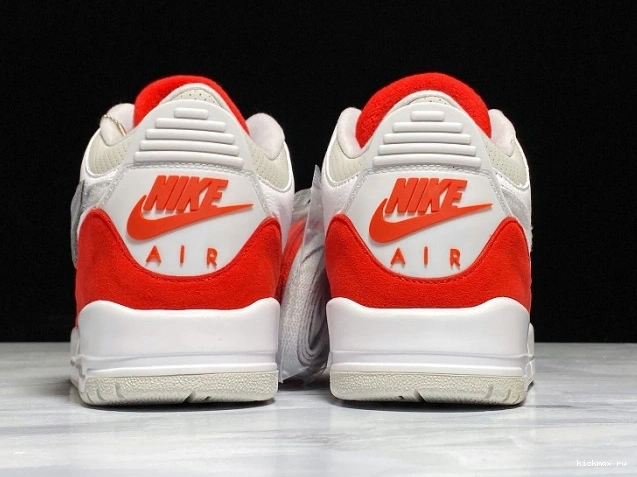 Cheap Retro White Jordan Red Tinker 3 University CJ0939-100 Air 0809